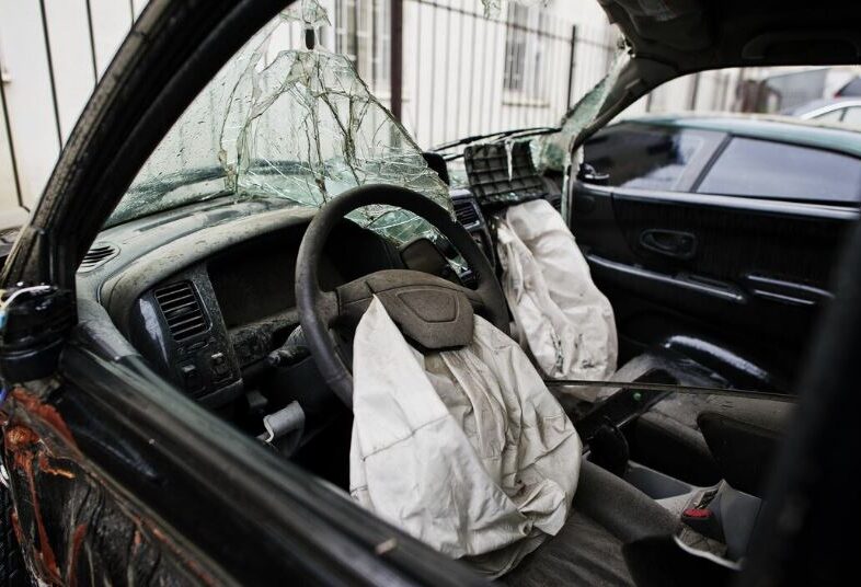 Richiami auto per airbag difettosi: Federconsumatori denuncia i disagi degli automobilisti coinvolti, tra l’impossibilità di utilizzare l’auto e i risarcimenti negati e preannuncia azioni giudiziarie a tutela dei consumatori.